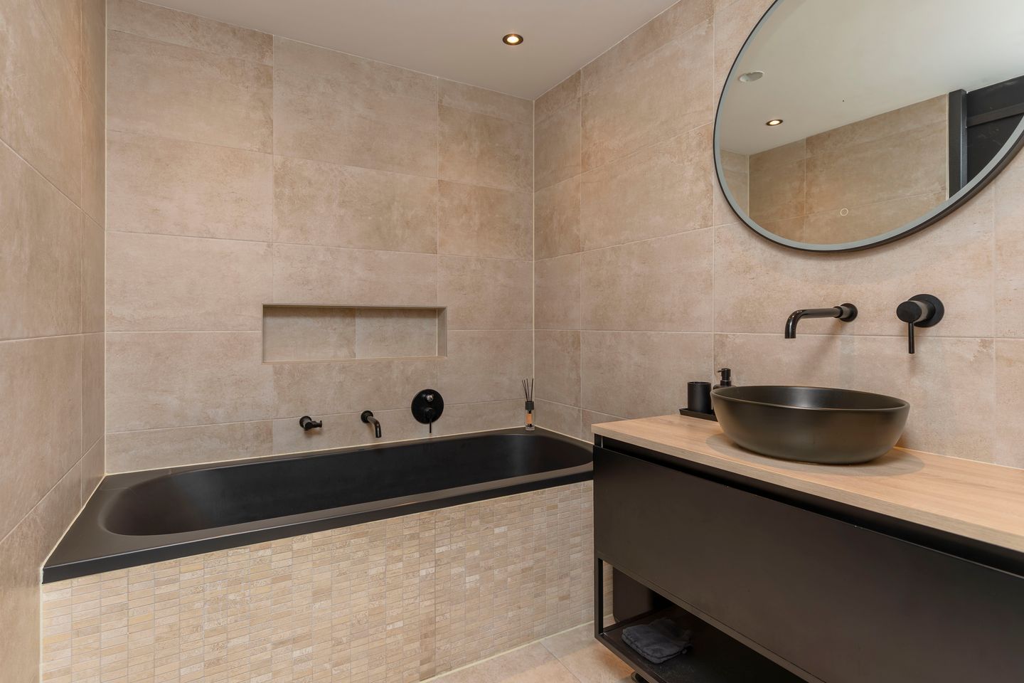 Foto 34 van Noordhoevelaan 38