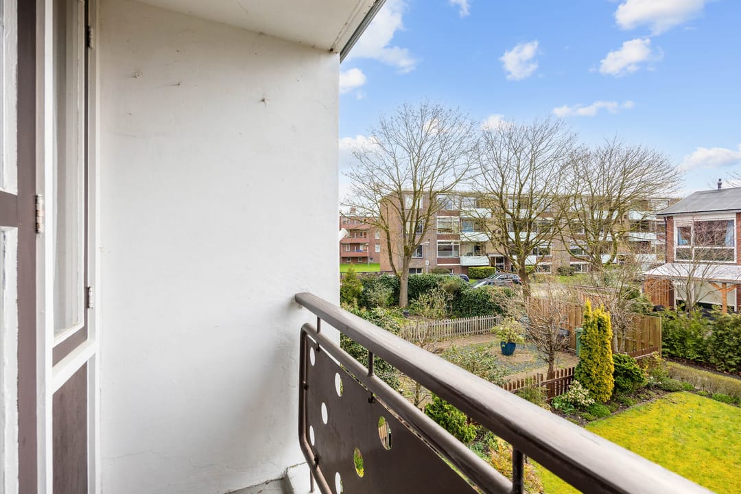 Photo 37 of Jacob van Ruysdaelstraat 79