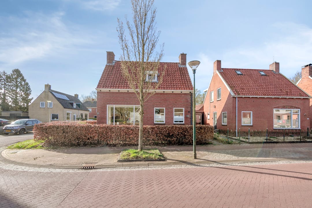 Foto 43 van Hoofdweg 236