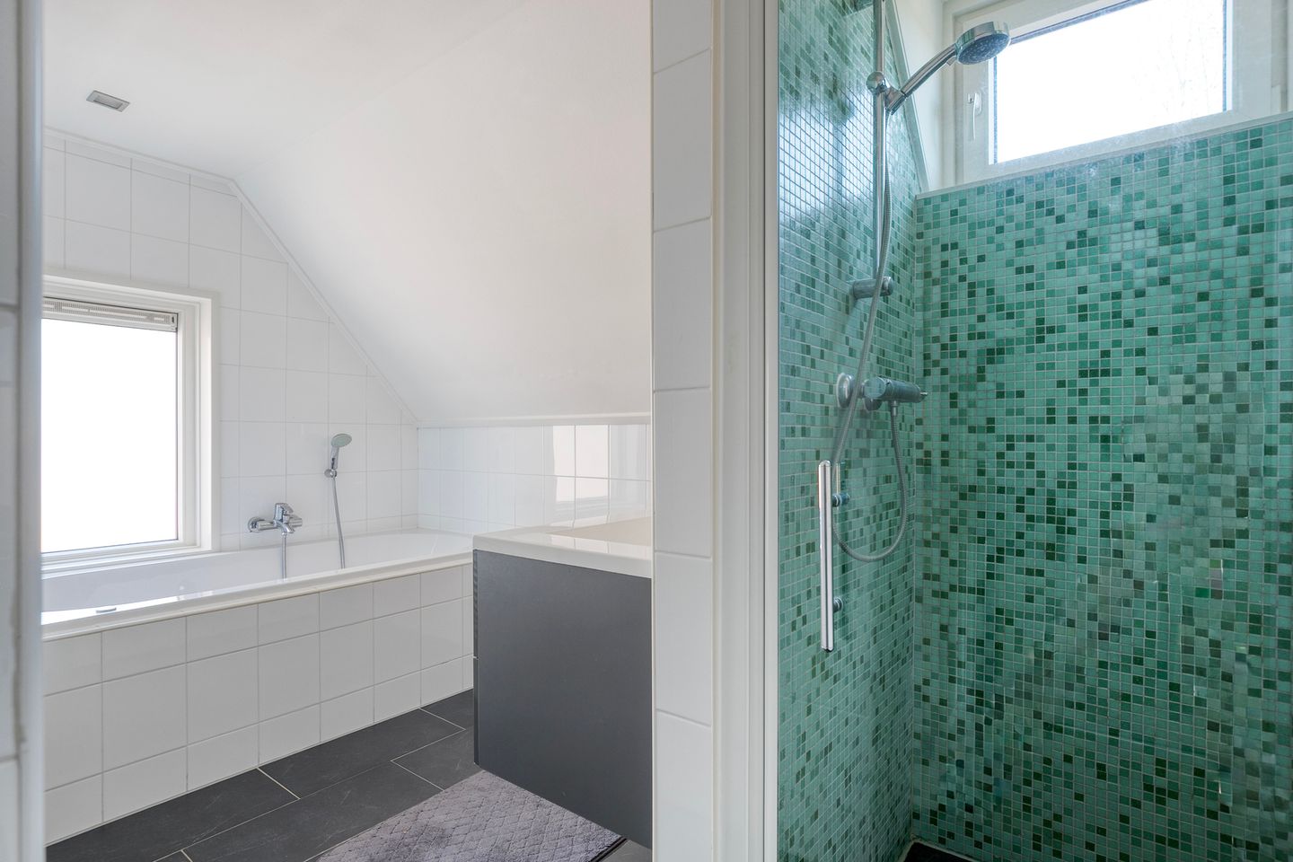 Foto 4 van Hoofdweg 236