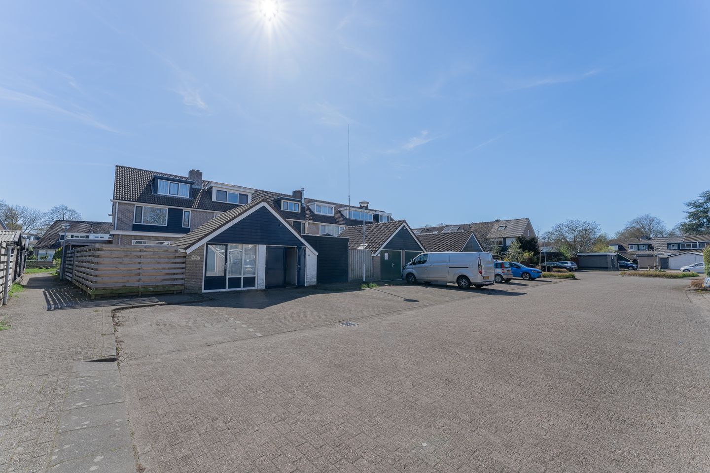 Foto 50 van Duiker 106