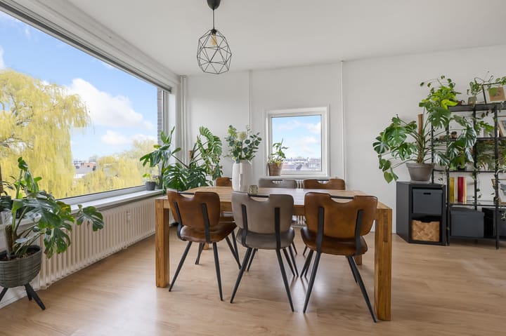 Photo 3 of Zwaanstraat 23