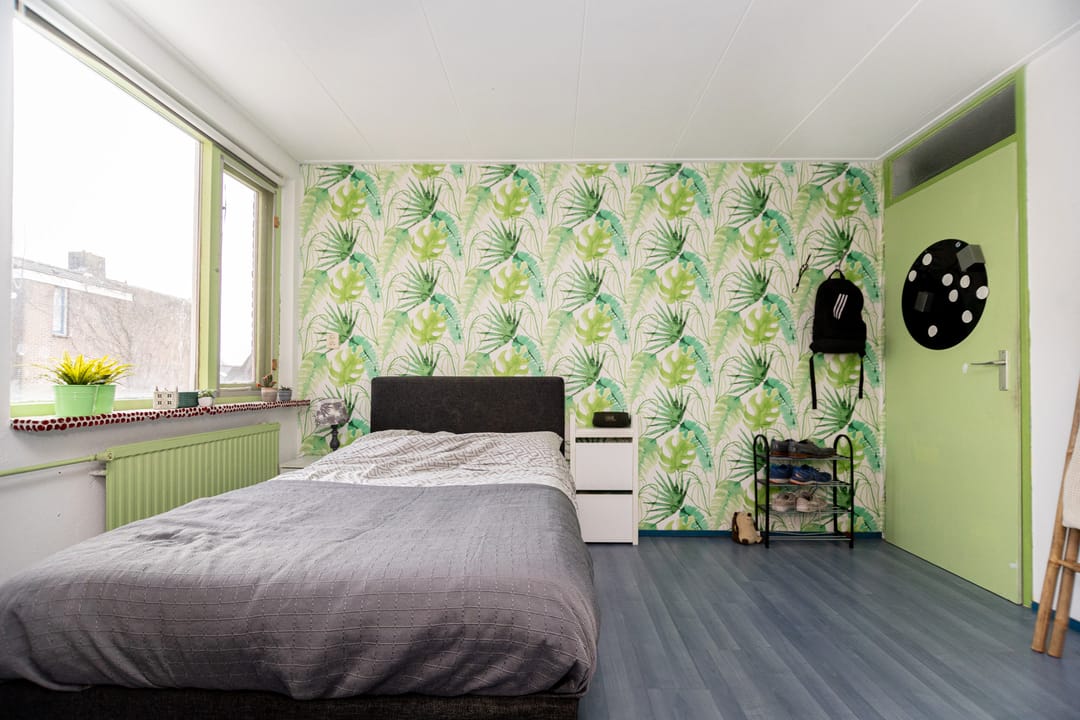 Spacious Family Home with 5 Bedrooms and Optional Carport — 22