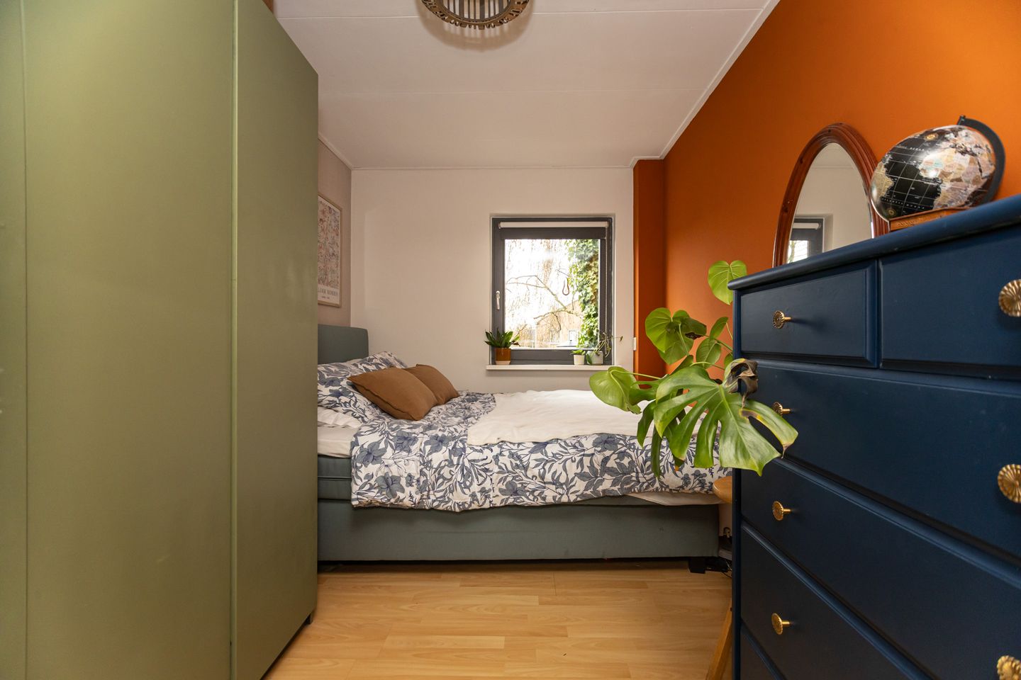 Spacious Family Home with 5 Bedrooms and Optional Carport — 24