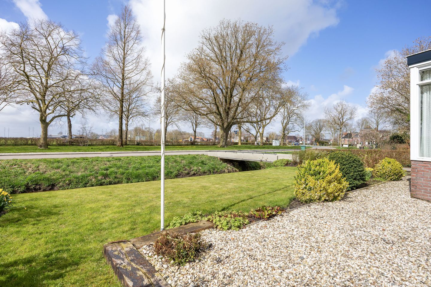 Photo 14 of Plantsoenweg 9