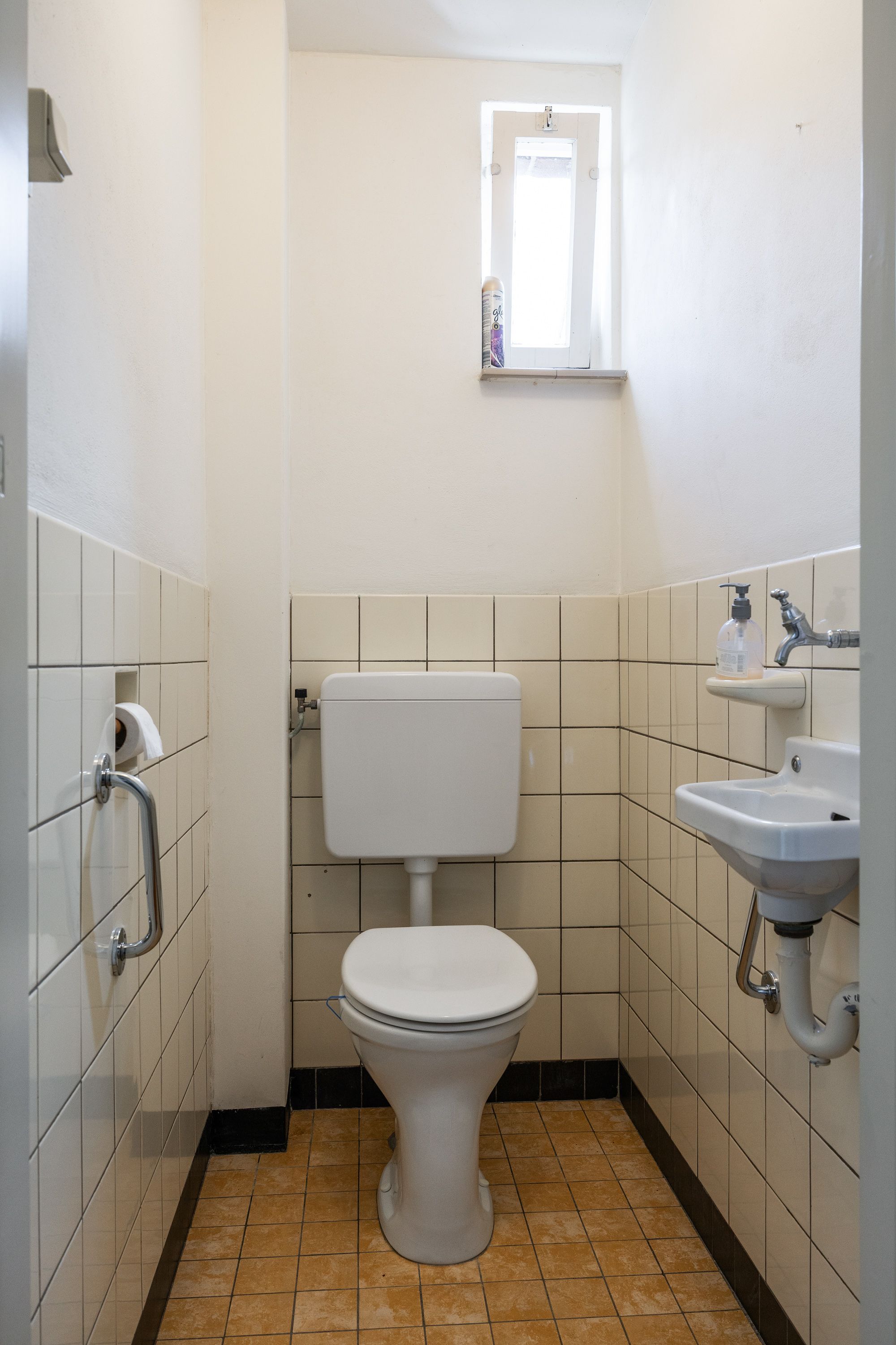 Photo 21 of Plantsoenweg 9