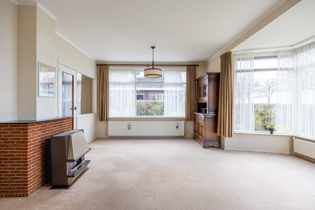 Photo 23 of Plantsoenweg 9