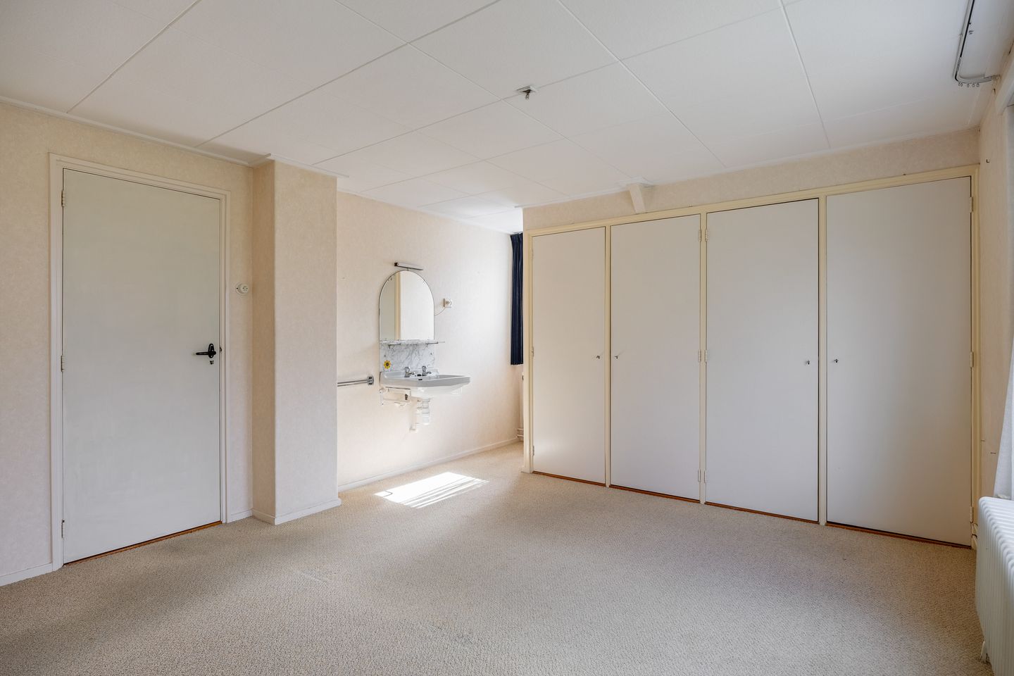 Photo 40 of Plantsoenweg 9