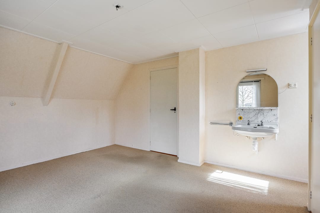 Photo 41 of Plantsoenweg 9