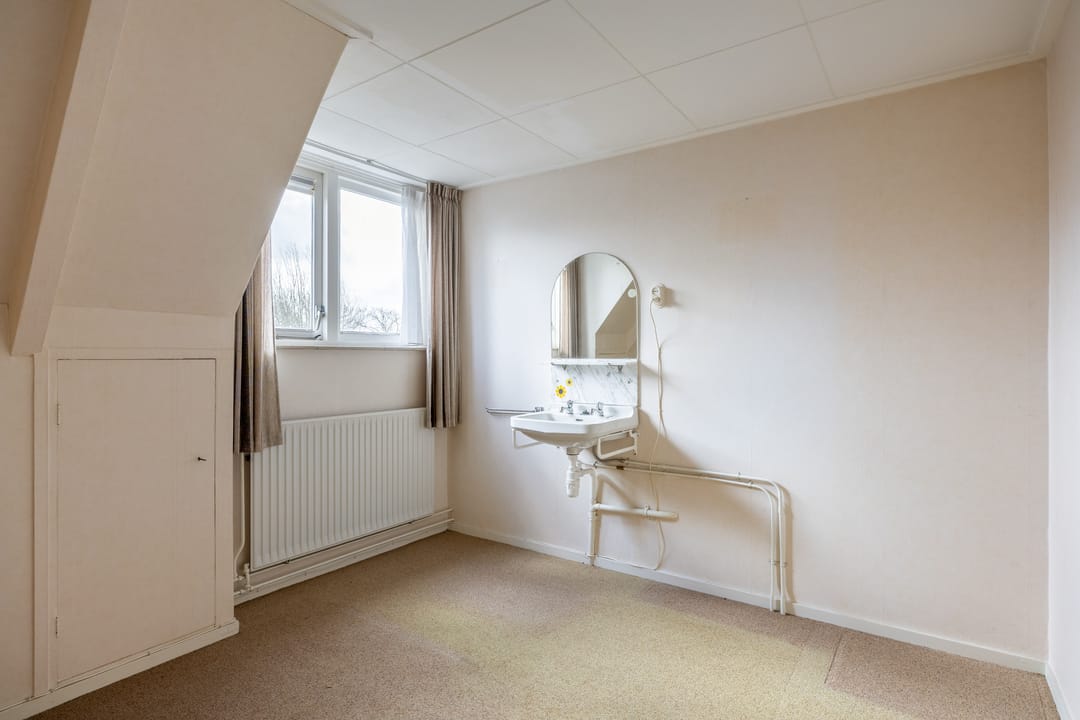 Photo 43 of Plantsoenweg 9