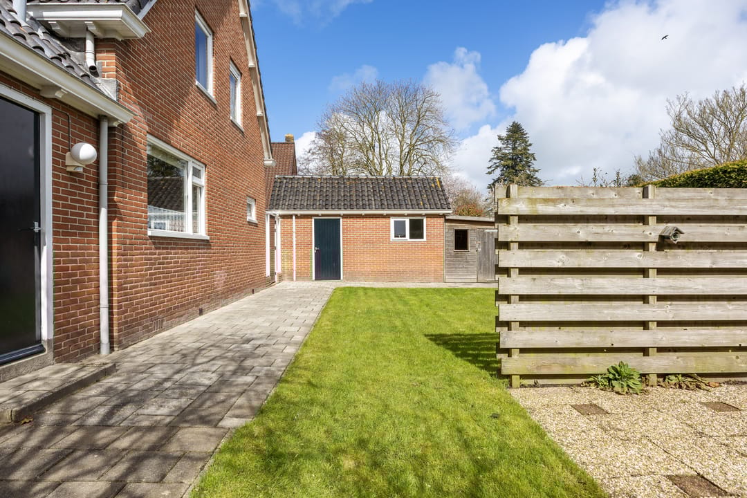 Photo 52 of Plantsoenweg 9