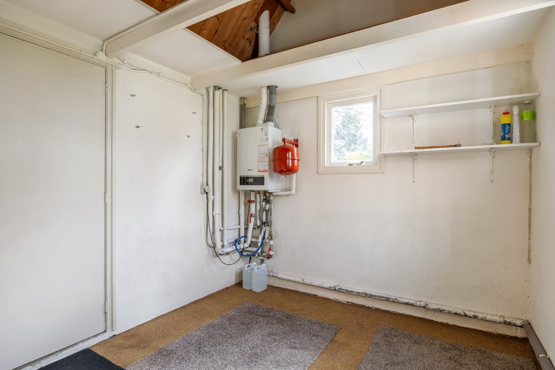 Photo 32 of Plantsoenweg 9