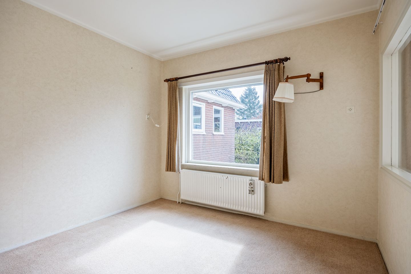 Photo 34 of Plantsoenweg 9