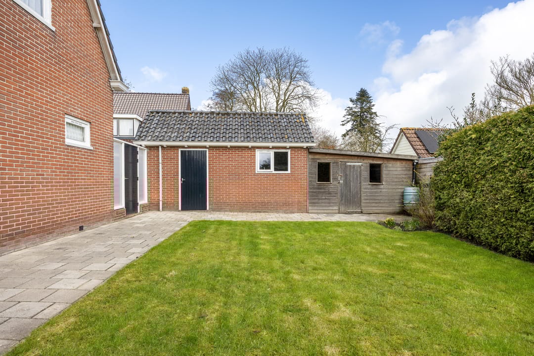 Photo 56 of Plantsoenweg 9