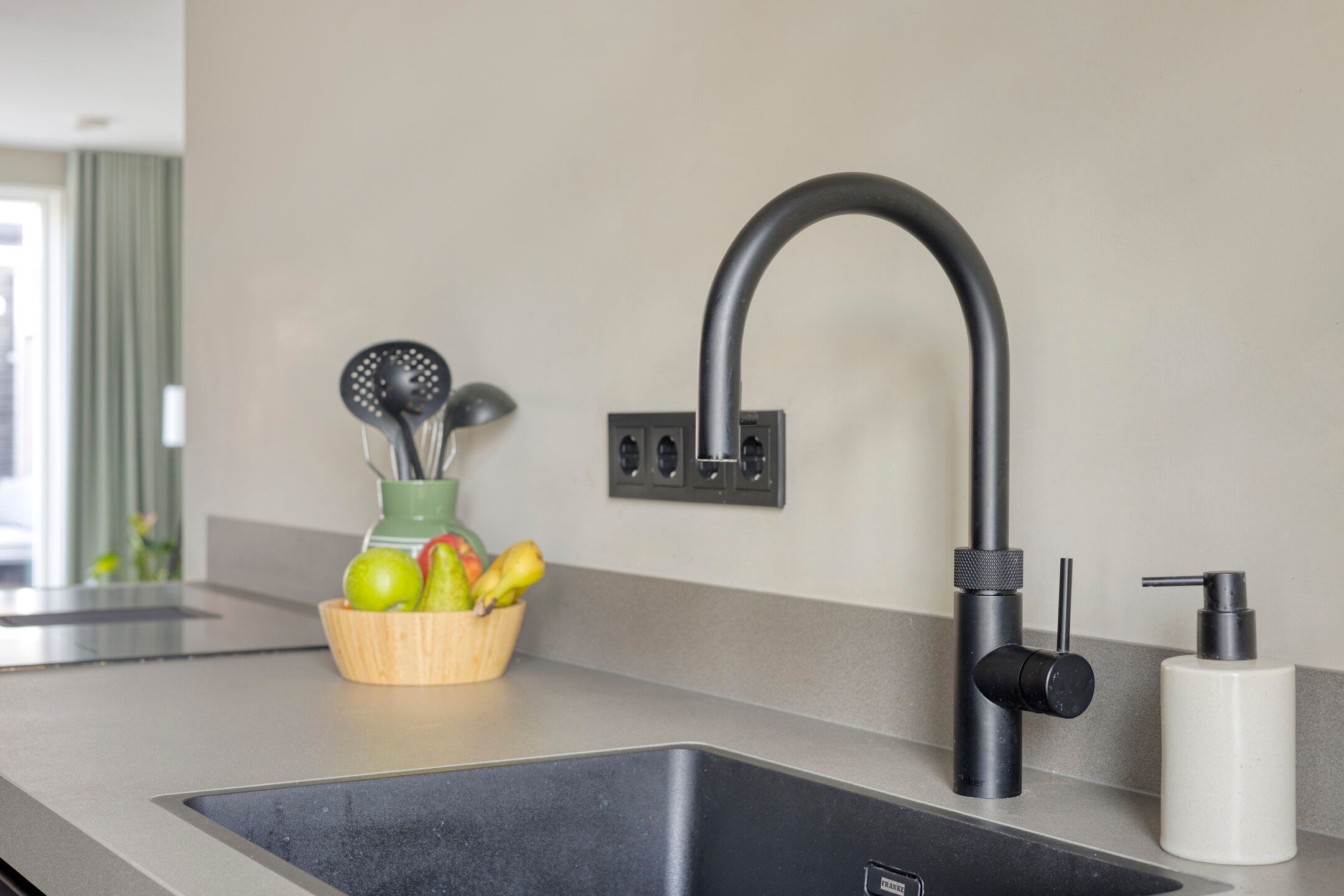 Foto 9 van Steenmarter 40