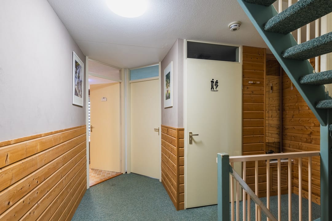 Photo 17 of Binnenkamer 4