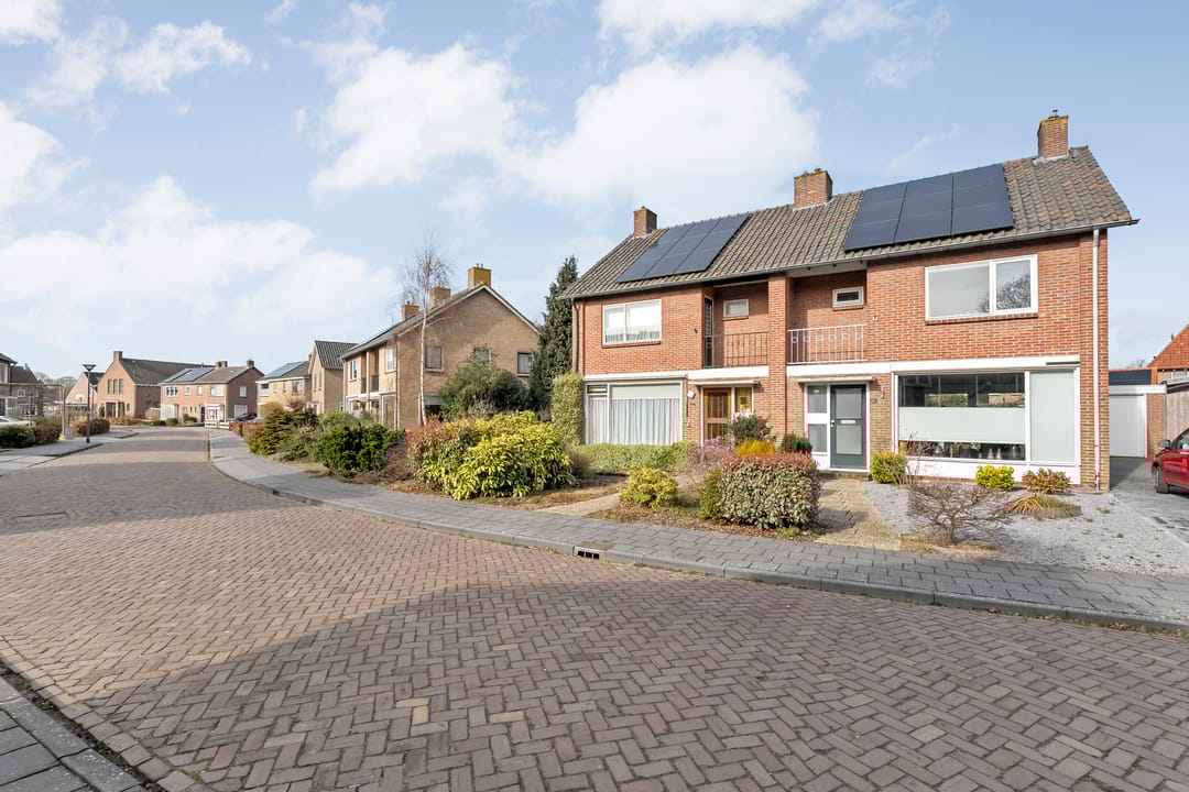 Foto 32 van Burgemeester Harmen Geerts Reinenstraat 17