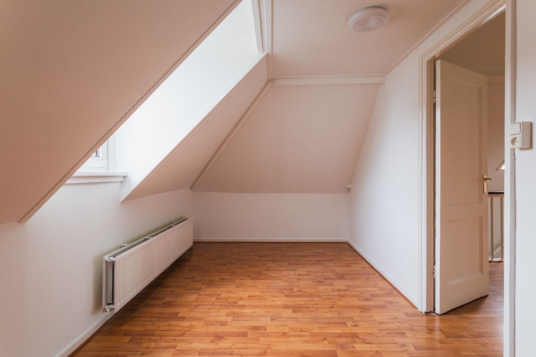 Photo 63 of Marnixstraat 35