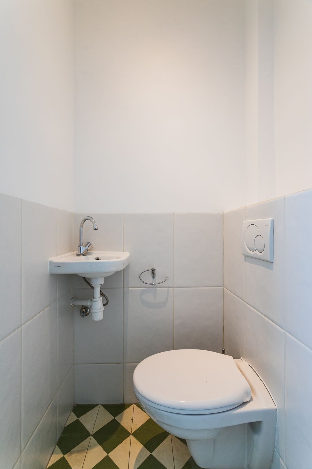 Photo 62 of Marnixstraat 35