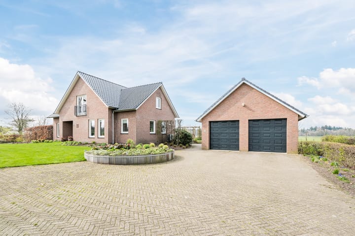 Photo 2 of Vlaamseweg 10