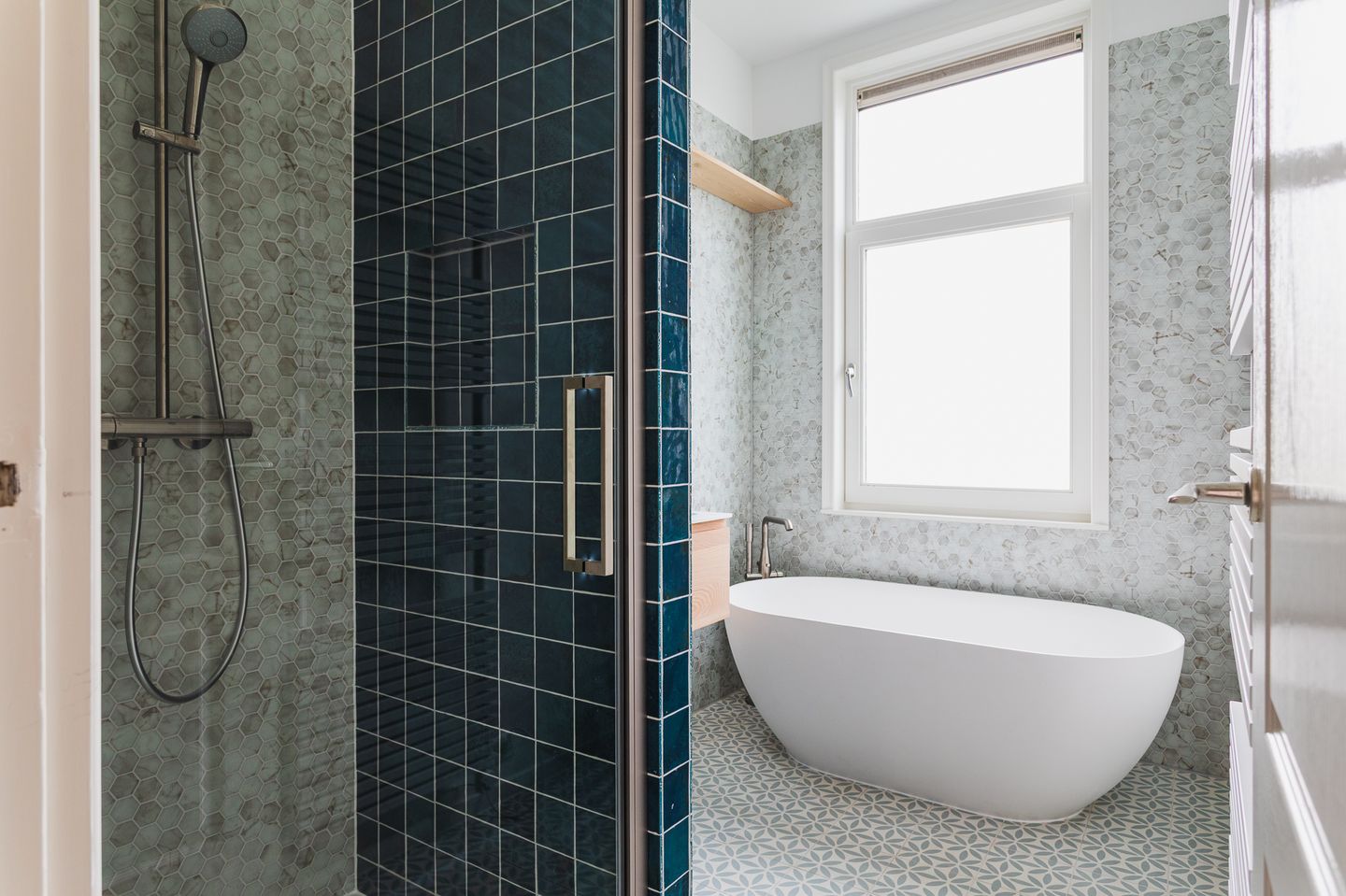 Photo 4 of Marnixstraat 35