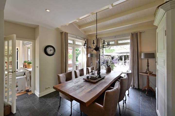 Photo 3 of Beethovenlaan 4