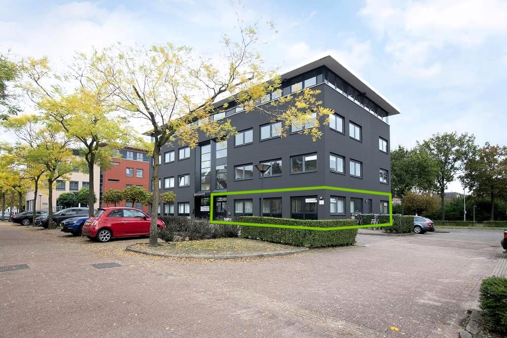 Bekijk foto 1 van Huizermaatweg 560