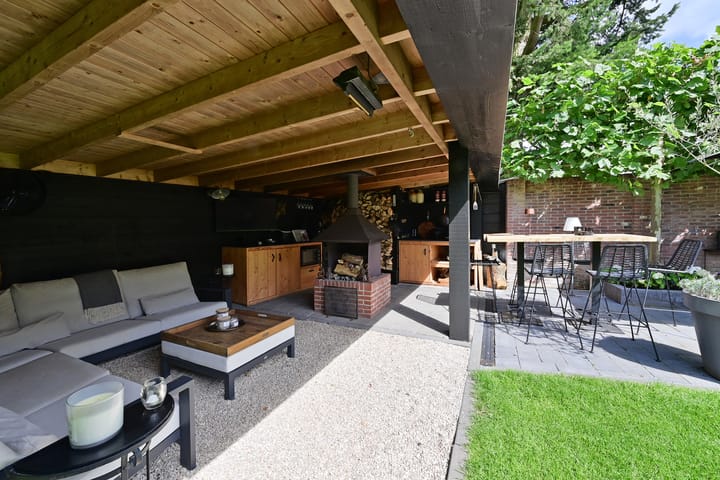 Photo 2 of Beethovenlaan 4