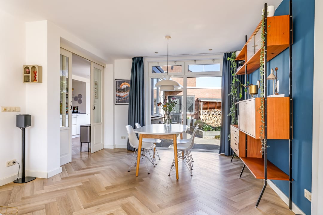 Foto 16 van Emmastraat 54