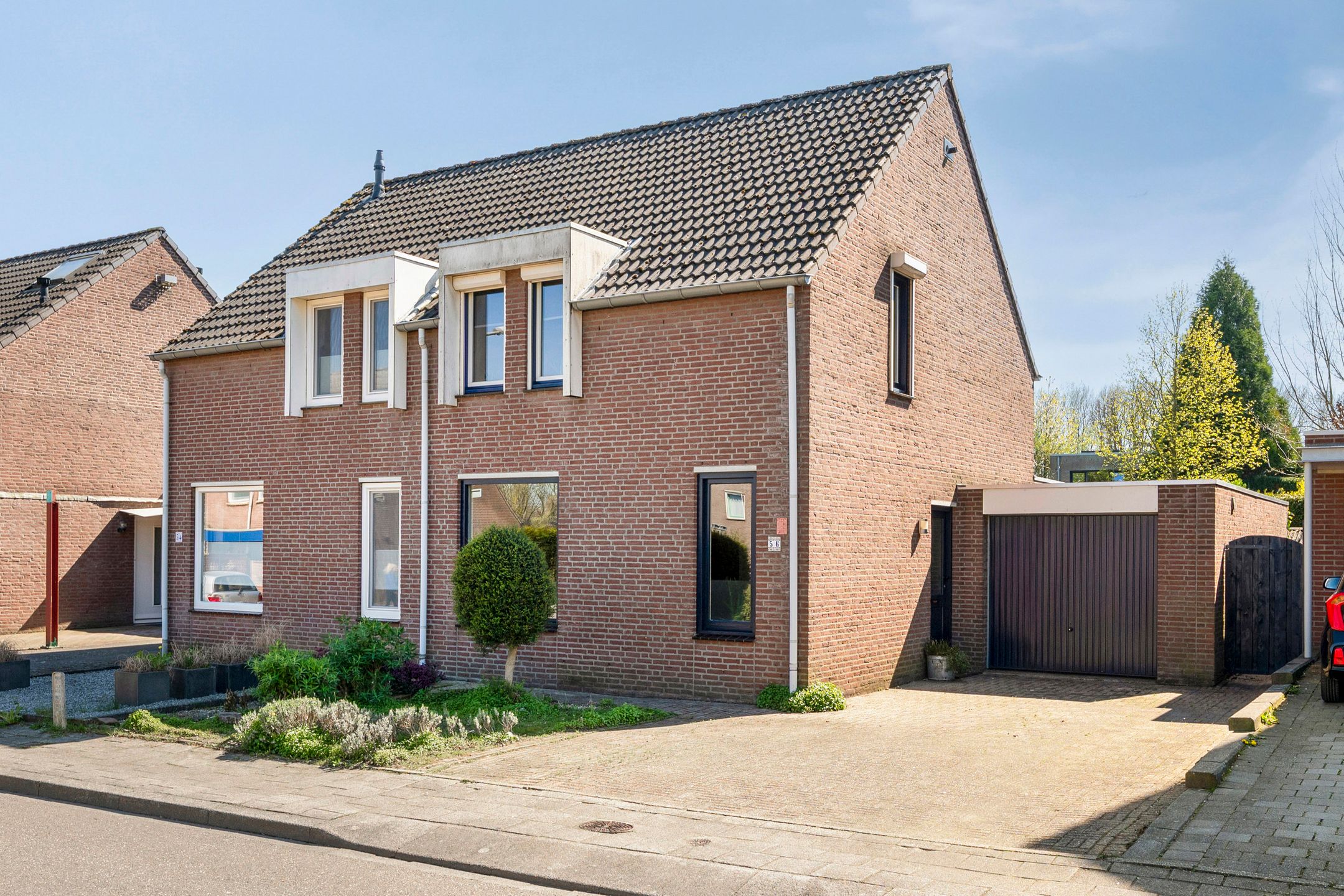 Photo 6 of Marsstraat 56