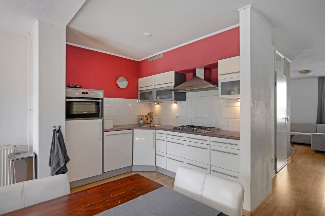 Photo 16 of Marsstraat 56