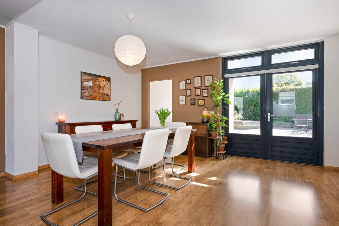 Photo 13 of Marsstraat 56