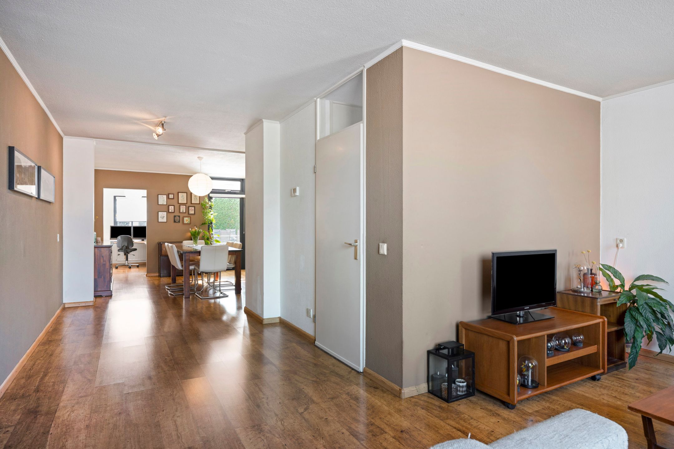 Photo 9 of Marsstraat 56