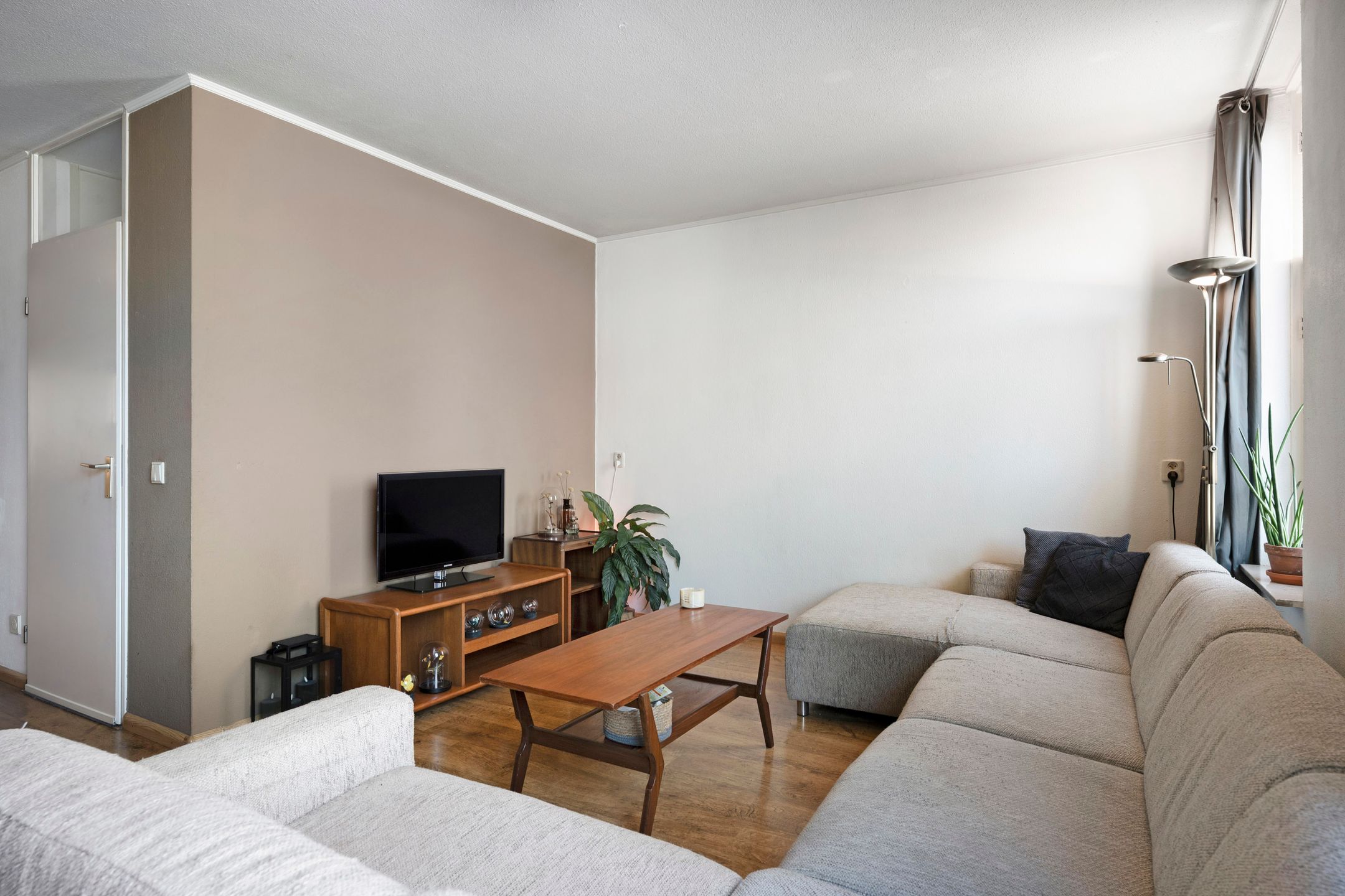 Photo 12 of Marsstraat 56