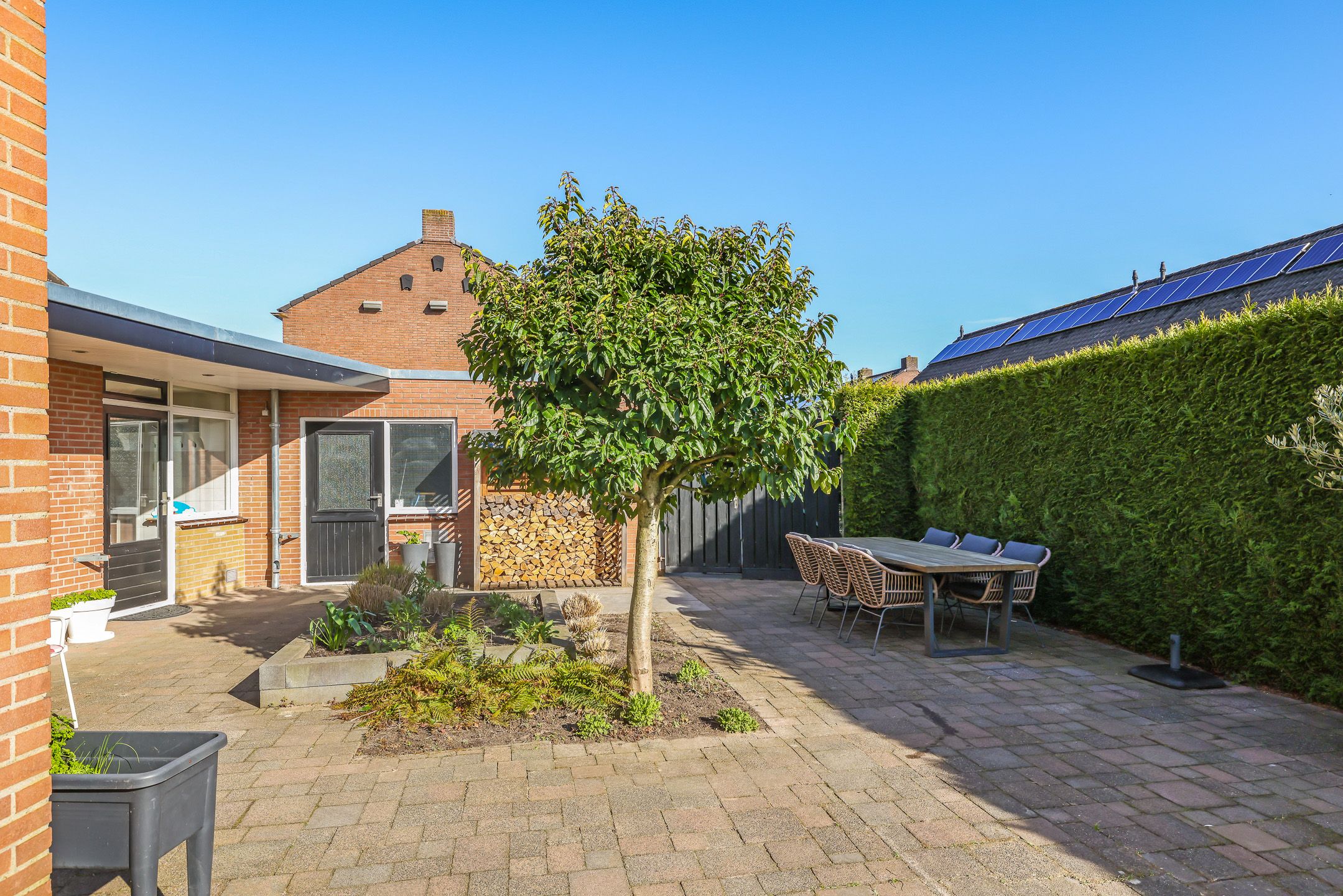 Foto 69 van Emmastraat 54