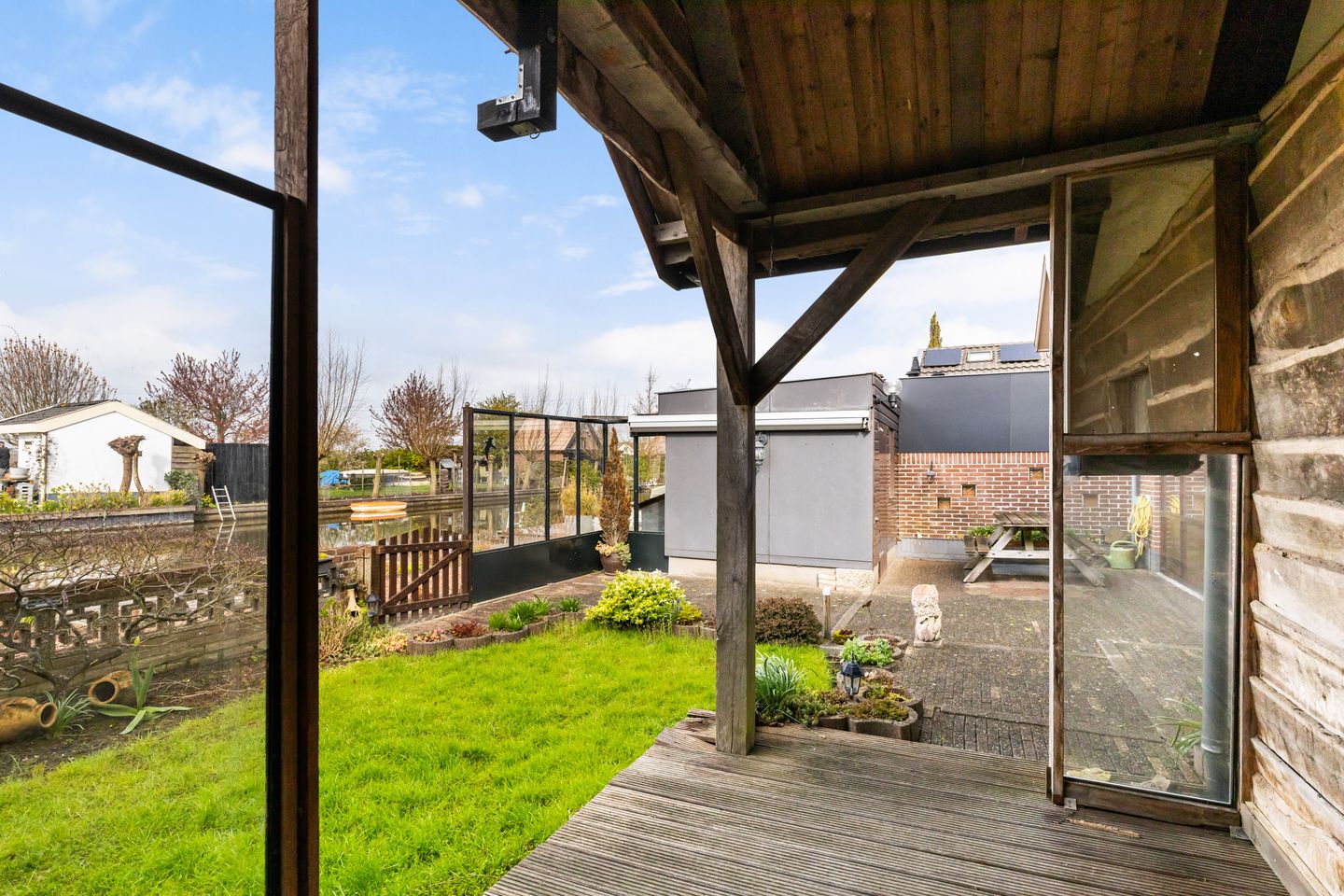 Foto 25 van Leidsestraatweg 61