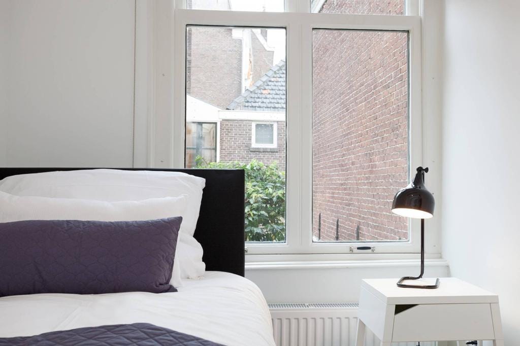 Photo 17 of Noordeinde 75-B