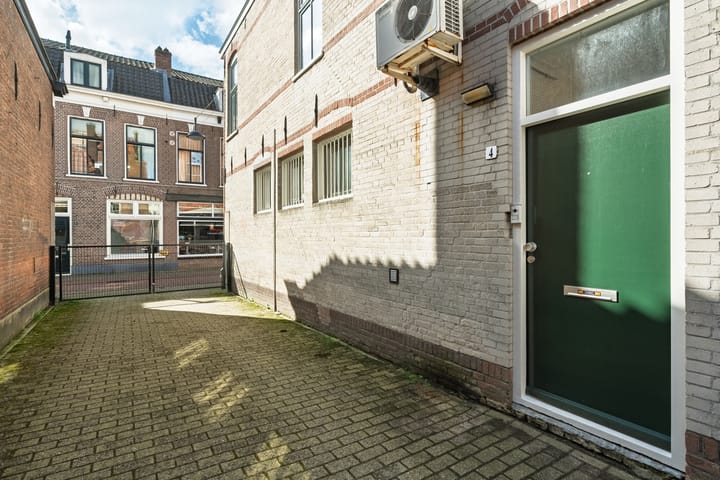 Foto 4 van Junusstraat 4