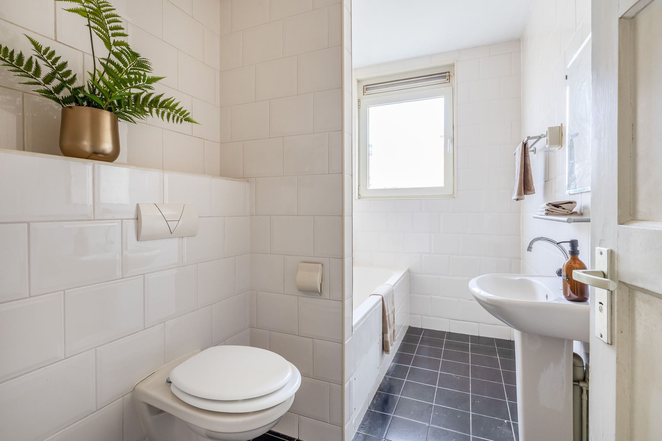 Foto 21 van Oostmaaslaan 147-B01