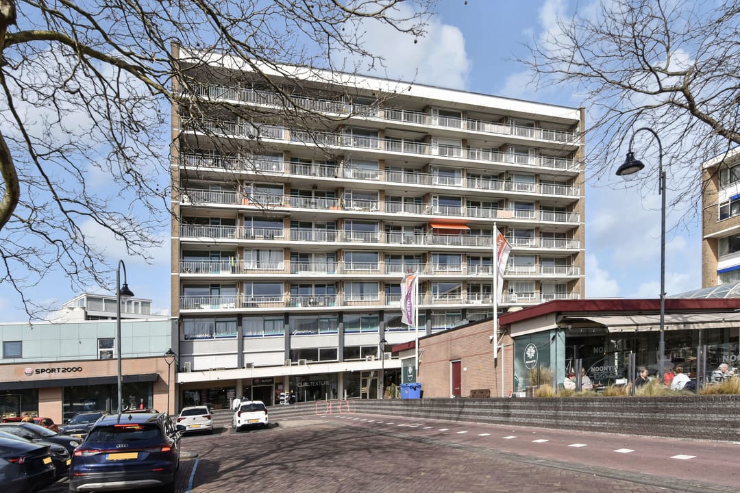 Photo 2 of van Tuyll van Serooskerkenstraat 113