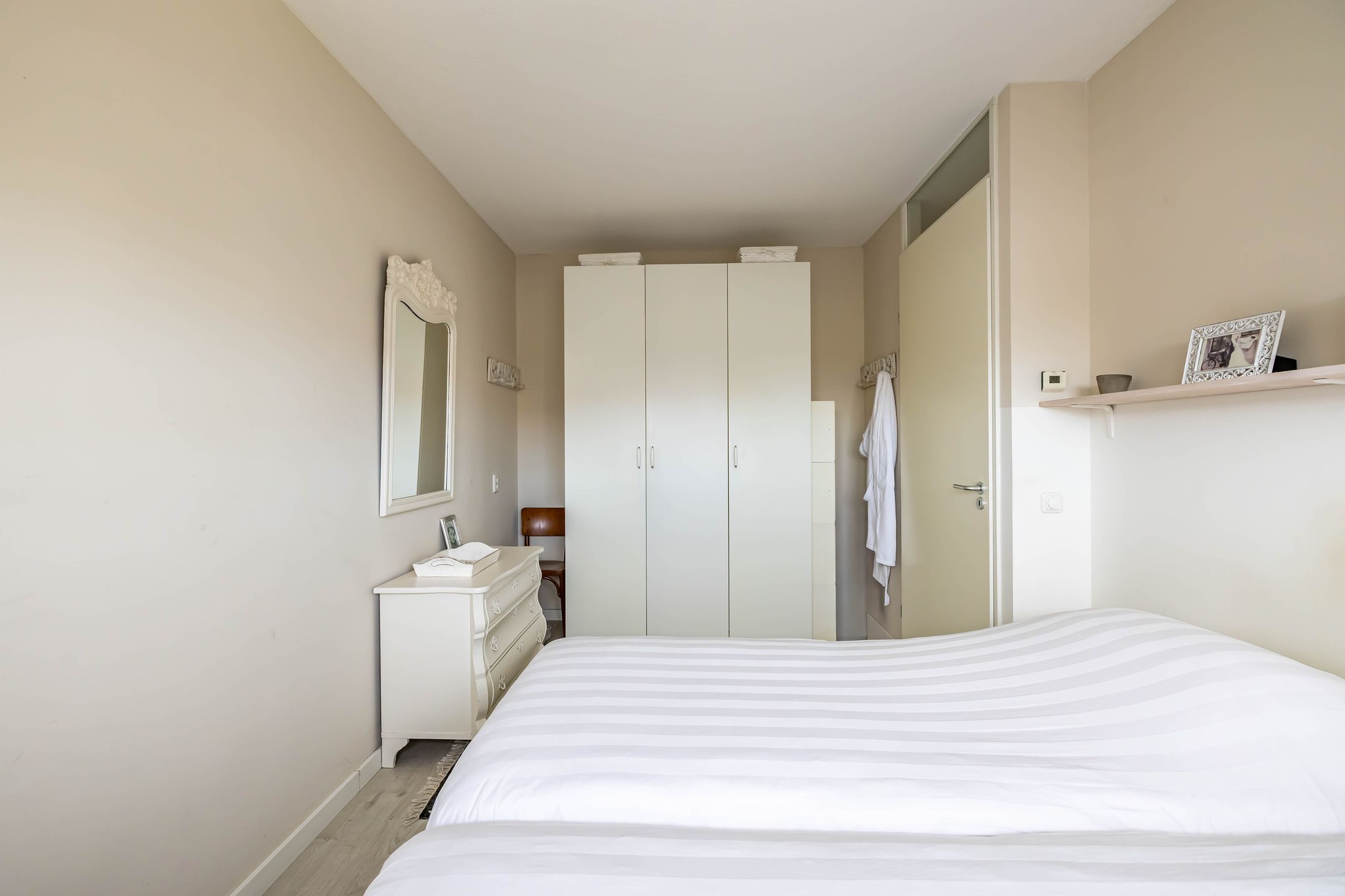 Foto 24 van Meeroeverslaan 306