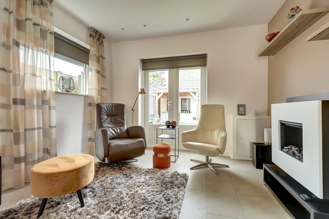 Photo 7 of Leliestraat 105