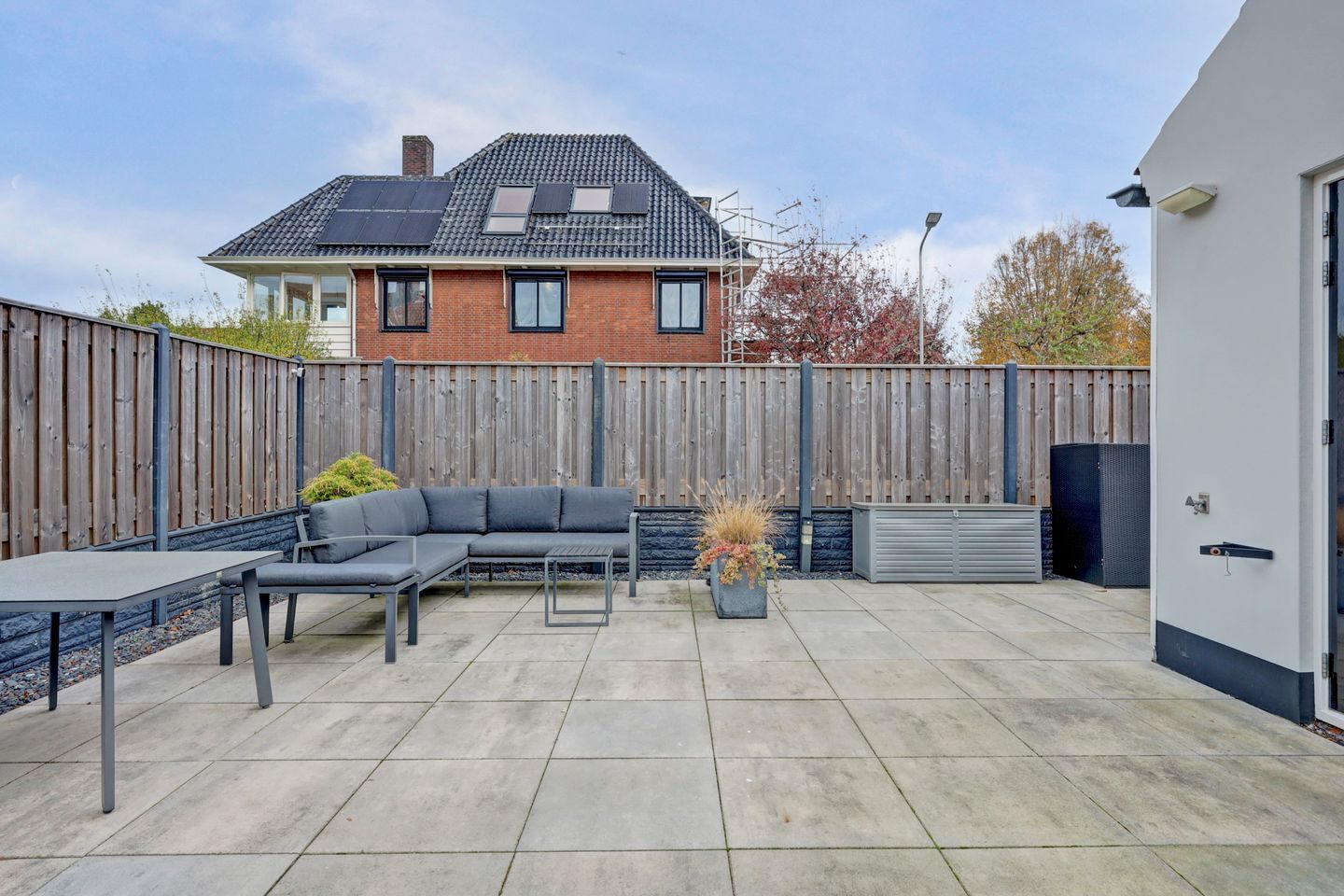 Photo 34 of Leliestraat 105