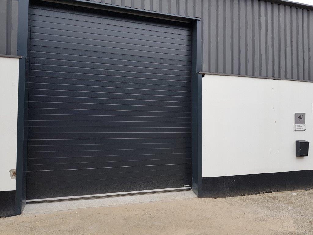 View photo 2 of Industrieweg Oost 1-d