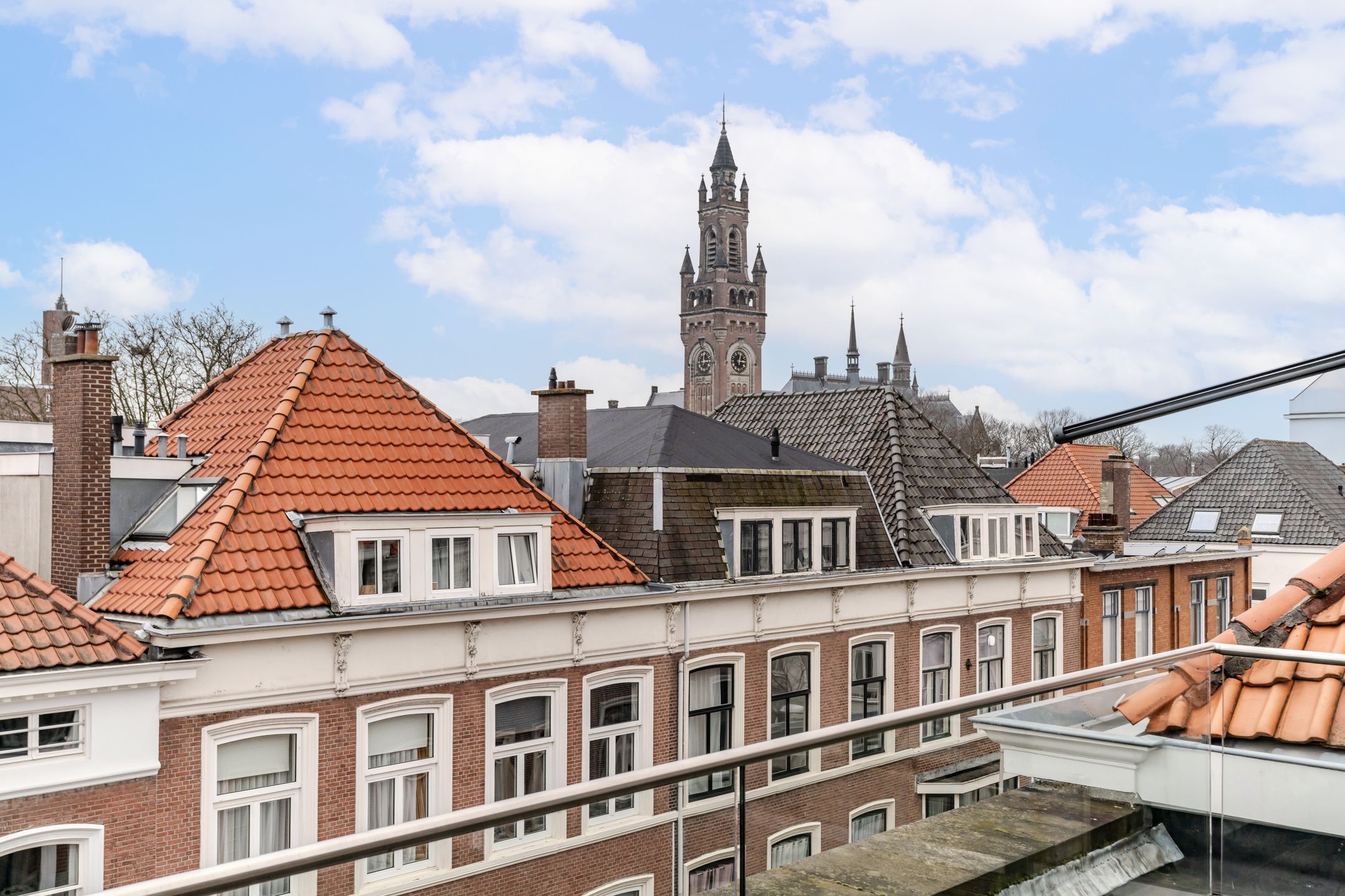 Characterful Townhouse in Zeeheldenkwartier with Mixed-Use Potential — 15