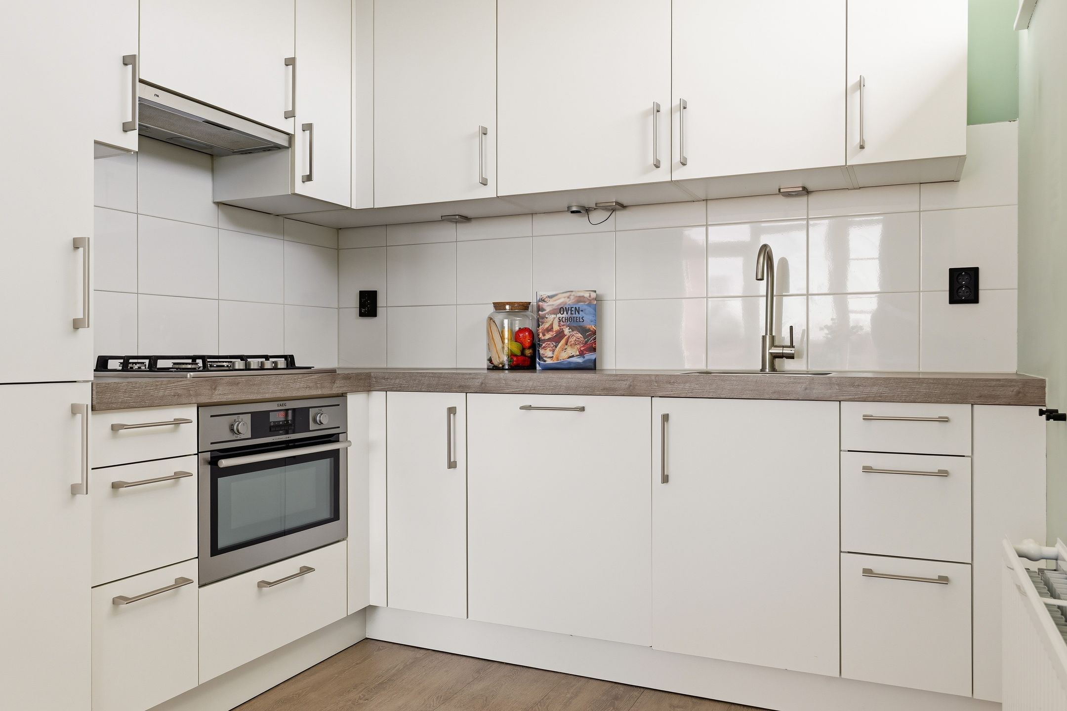 Foto 12 van Dorpsstraat 12-M