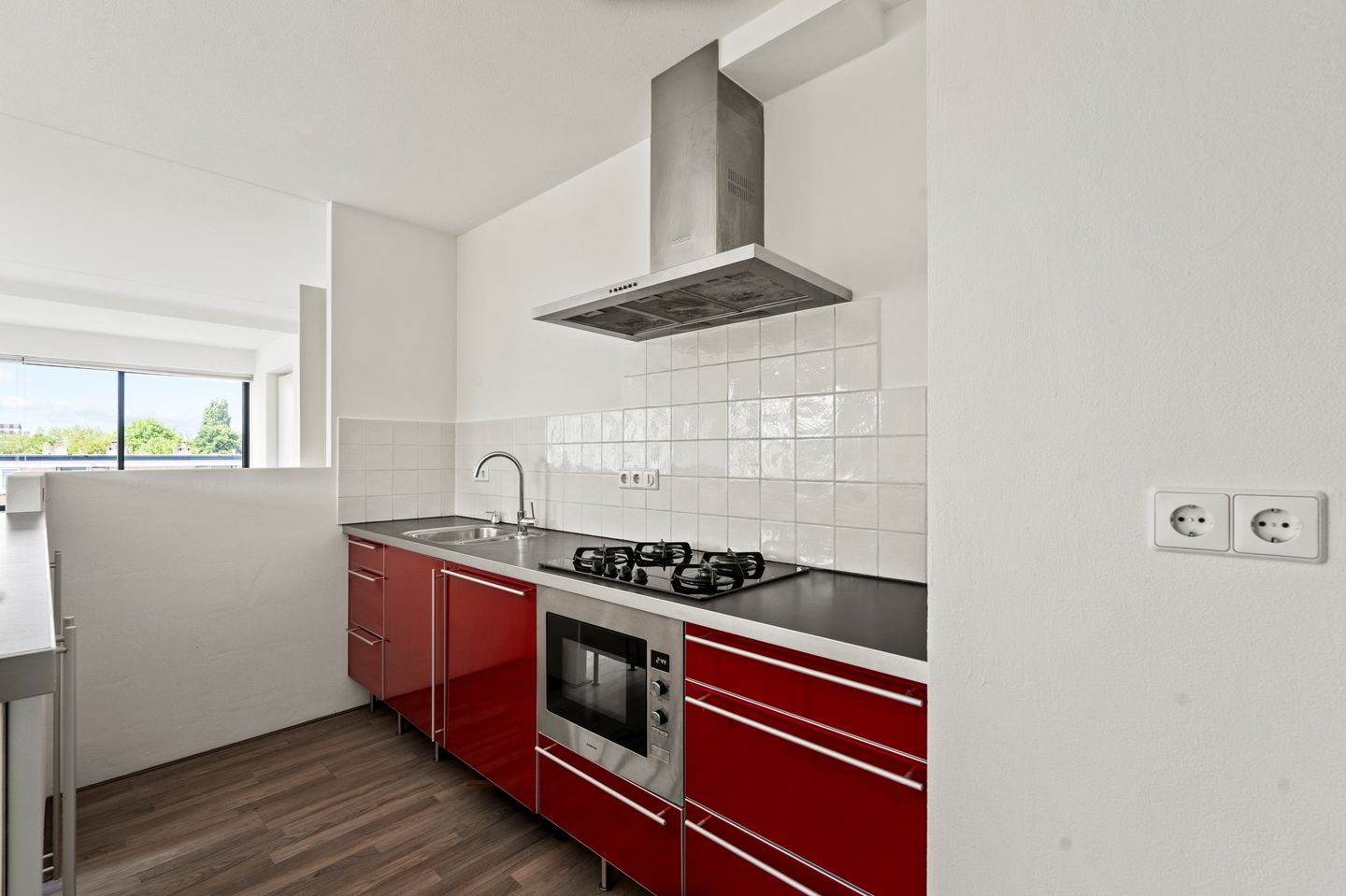 Photo 10 of Van Suchtelen van de Haarestraat 24-G