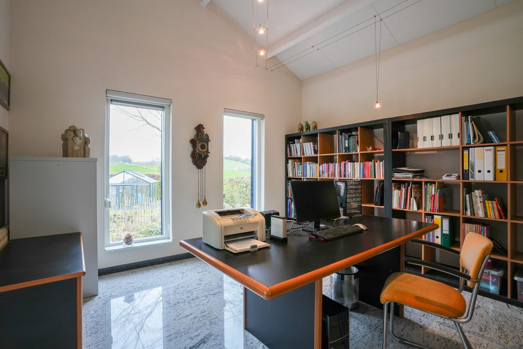 Spacious Detached Villa with Spectacular Rolling Hills Views and Serene Garden Setting — 17