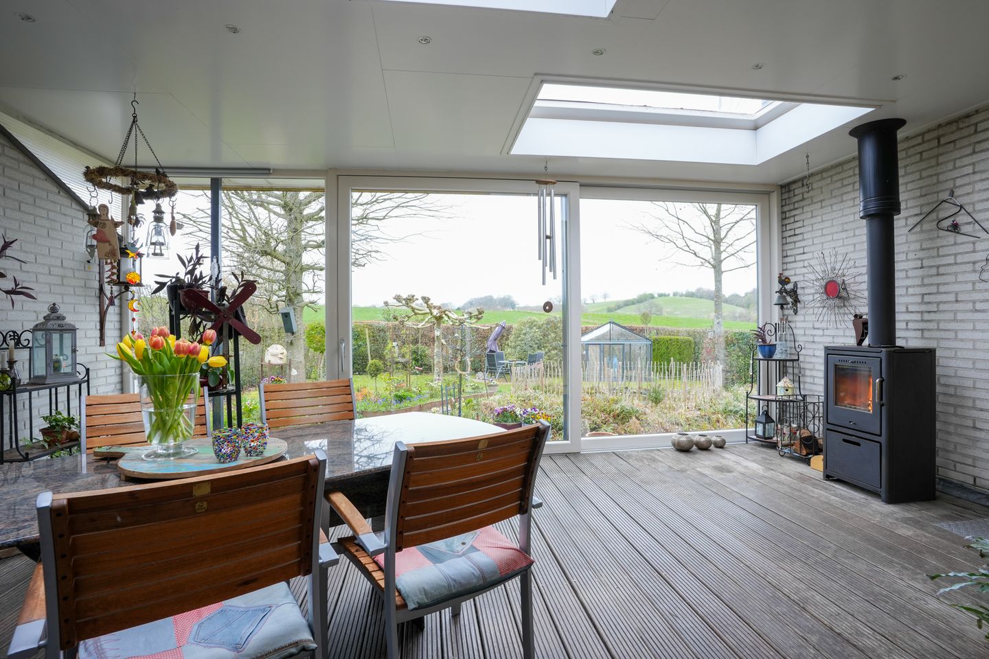 Spacious Detached Villa with Spectacular Rolling Hills Views and Serene Garden Setting — 35