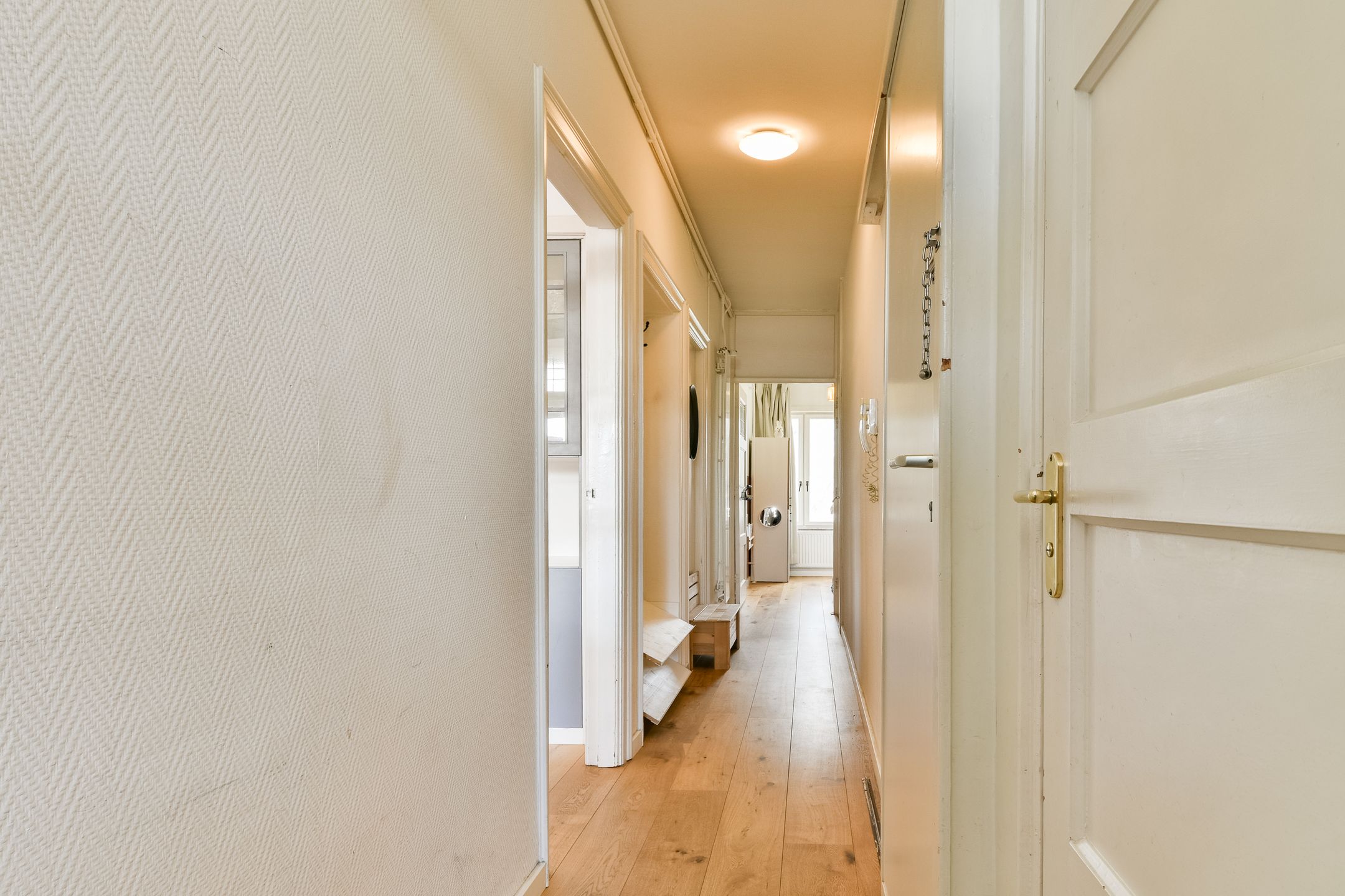 Photo 6 of Schepenstraat 56-C